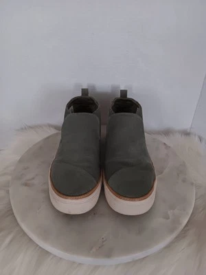 Toms Women's Size 9 Chelsea Pull On Bootie Boots Sage Green Suede 10016790 - Image 1 of 4