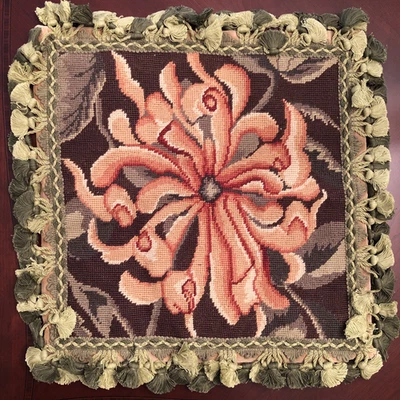 Funda de almohada estilo Aubusson punta de aguja William Morris naranja crisantemo paz Foto 1 de 4