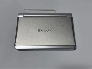 Casio EX-Word XD-SP6700 elektronisches Wörterbuch silber getestet funktioniert Japan - Bild 1 von 4