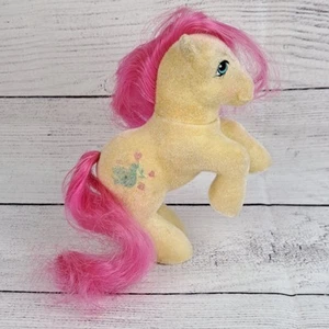 My Little Pony G1 So Soft Truly No Stand Flocked Horse Vintage Pink Mane - Picture 1 of 11