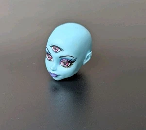 RARA bambola Monster High crea un mostro testa di ghoul a tre occhi 2011 - Foto 1 di 6
