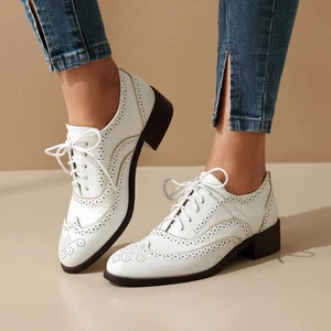 Women Lace Up Flat Retro Brogue Shoes Oxfords Casual Leather Wingtips College - Picture 1 of 27