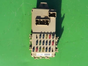 SUBARU LEGACY 00-04 MAIN FUSE JOINT BOX 82201AE01A OEM UNDER DASH RELAY BAJA - Picture 1 of 12