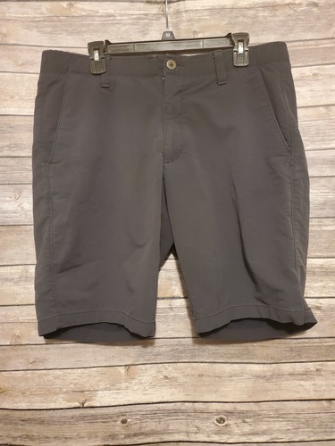 Under Armour pantaloncino da golf uomo taglia 36 nero