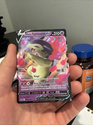 Hisuian Typhlosion V SWSH237 SWSH: Sword & Shield Promo Cards Holo - Image 1 of 3