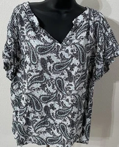 EST. 1946 Womens Size XL Blouse Short Sleeve Paisley V-Neck - Picture 1 of 11