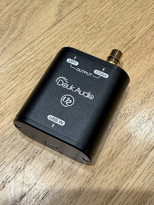Douk Audio U2 USB to Coaxial/Optical Converter - Image 1 of 4