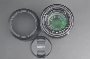 Sony E 55-210mm f/4.5-6.3 OSS Black SEL55210 Lens #G38 - Picture 1 of 10