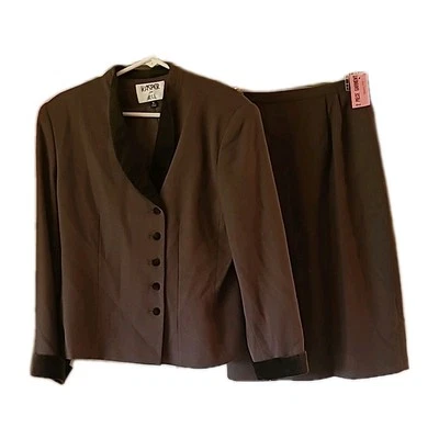 全新 全新带标签 KASPER 适用于 ASL 尺码 10 棕色羊毛裙套装 尺寸 10 2 件 夹克裙 10 — 第 1/4 张图片