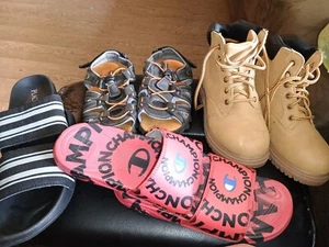 Boys Shoe Lot Of 4 Size 1-3 Shoes Size Is In Pictures - Picture 1 of 10
