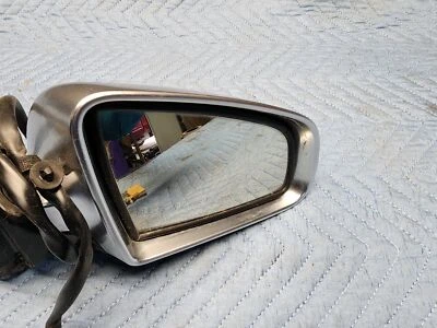 2004 - 2008 Audi S4 OEM Passenger Side Mirror Foto 1 de 4