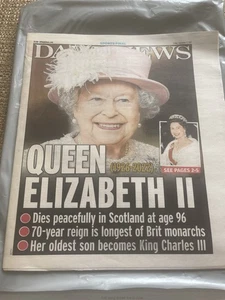 Queen Elizabeth II Dead Tribute NY Daily News 9/9/2022 - Picture 1 of 1