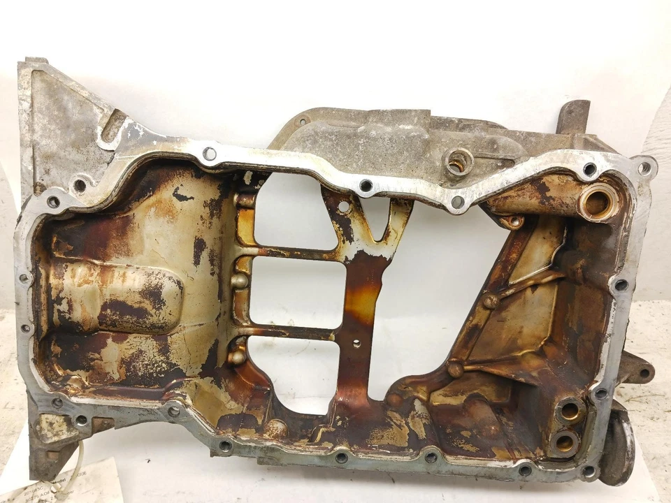 '08-'14 NISSAN ROGUE upper Oil Pan 2.5L OEM 6 Month Warranty! - Image 1 of 4
