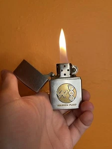 Vintage 1991 Warren Pump Zippo Lighter - Imagen 1 de 5