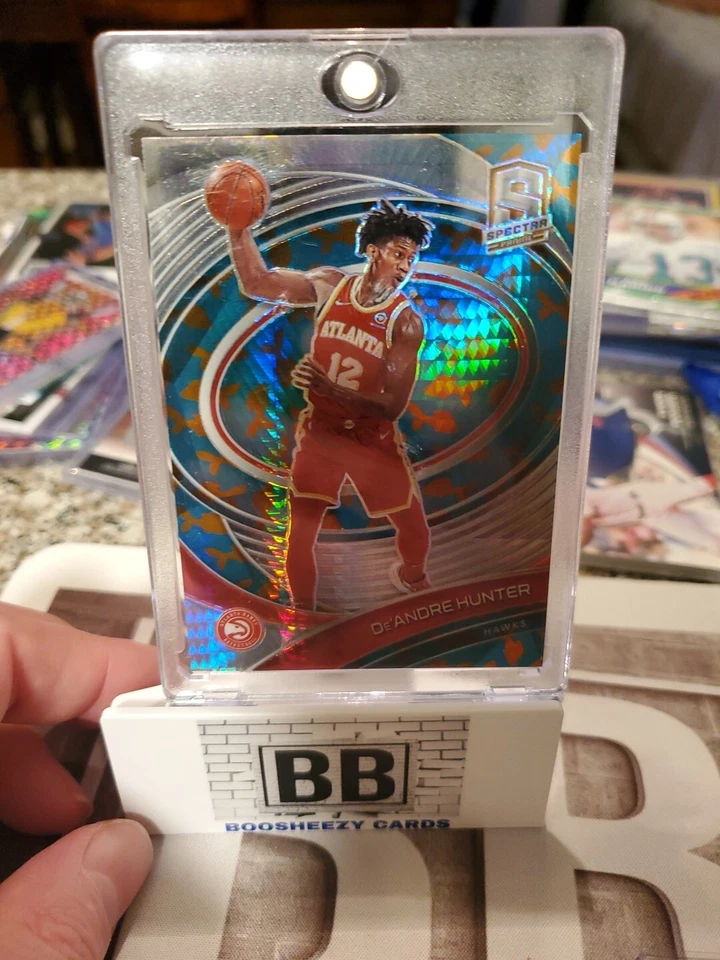 2020 Panini Spectra DeAndre Hunter Prizm 10/49 - Image 1 of 4