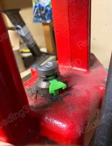 Lee Classic Cast Breechlock Press (90999) Magnetic spent primer plug 3D printed - Picture 1 of 8