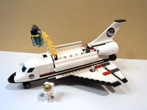 LEGO - CITY - SPACE SHUTTLE - 3367 - Includes Minifig - 2 Helmets - Bild 1 von 9