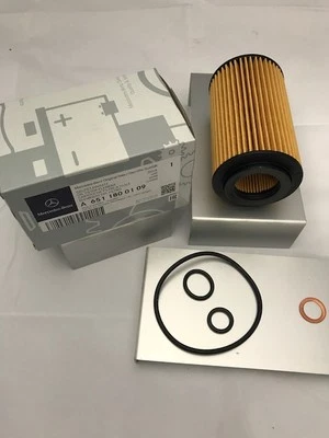 Mercedes-Benz OM651 Oil Filter & Washer W204 C-Class W212 E-Class A6511800109 - Image 1 of 2