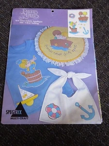 Aplique Precious Moments VELA TRANSPARENTE Barco Amigos Ancla COSER TELA GRATIS - Imagen 1 de 6