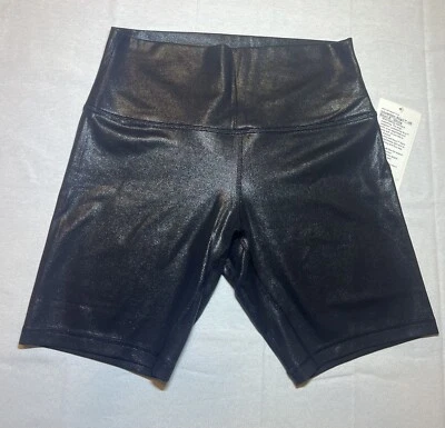 Новые с ценниками короткие блестящие шорты Lululemon Align HR 8 дюймов размер 10 - Изображение 1 из 4