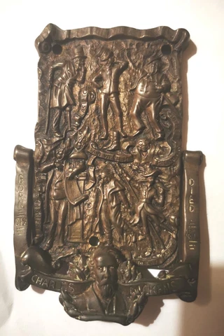CHARLES DICKENS ANTIQUE VINTAGE BRONZED COMMEMORATIVE DOOR KNOCKE  INSCRIBED Cover