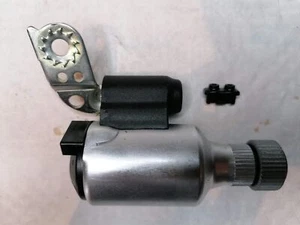 DYNAMO + CLIP KS CON CONEXIÓN A MASA, con PROTECCIÓN SUPERIOR BEL00169 (D24) - Imagen 1 de 6