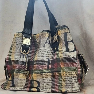 Lesportsac x L.A.M.B. Bolso de Lona Collaboration a Cuadros Donegal con Dije Dorado Foto 1 de 4