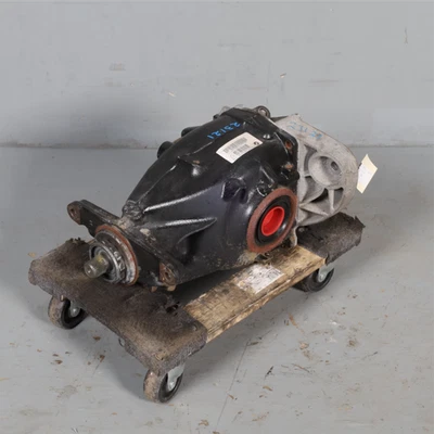 2011-2017 BMW X3 X4 F25 F26 Rear Axle Differential Carrier 33107636994 OEM Used - Image 1 of 4