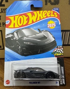 2025 HOT WHEELS MAINLINE CASE Q MCLAREN W1 RACE DAY JOUR DE COURSE - Picture 1 of 3