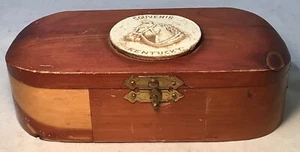 Vintage Wooden Cedar Trinket Box Souvenir Kentucky Horse Head Medallion - Picture 1 of 8