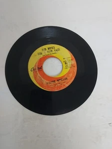 45 RPM Vinyl Record Wayne Newton Red Roses for a Blue Lady VG - Picture 1 of 4