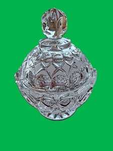 Dekorative Konfektschale aus Glas mit Deckel, unbenutzt, wie neu - Bild 1 von 5