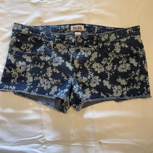 Mudd Girls Shorts Blue Floral Size 13 Button and Zip 4 Pocket - Picture 1 of 3