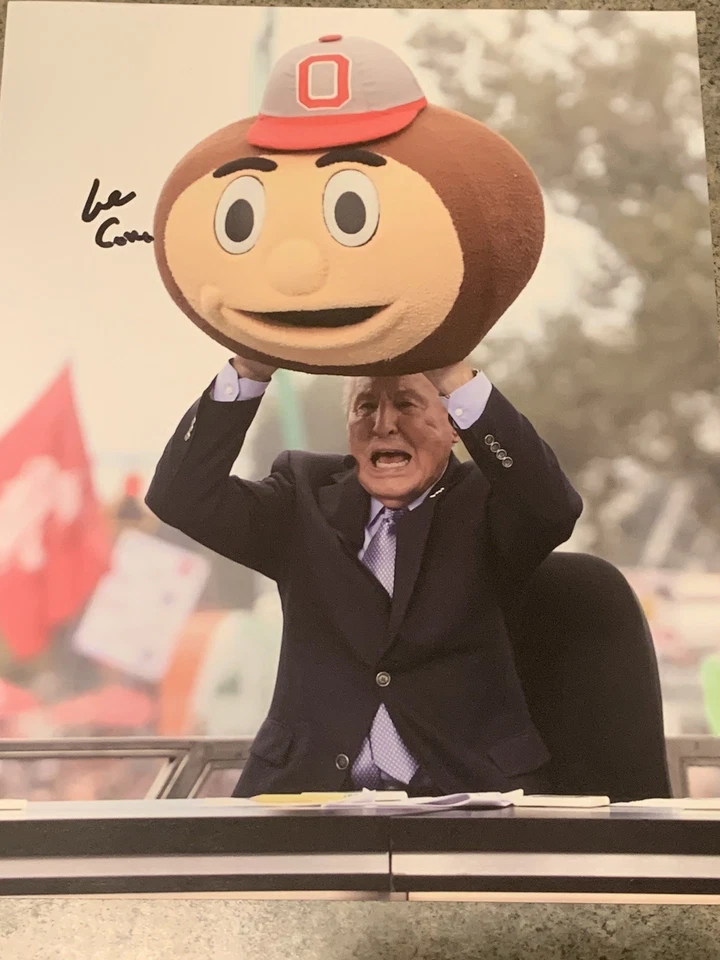 FOTO FIRMADA POR LEE CORSO 8x10 OHIO STATE BUCKEYES COLLEGE GAMEDAY BRUTUS TOCADO Foto 1 de 1