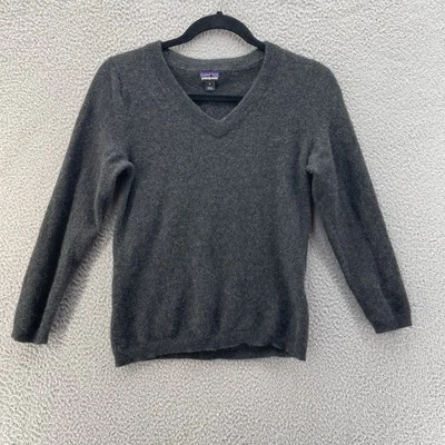 Женский свитер из переработанного кашемира Patagonia маленький черный с v-образным вырезом комфортный повседневный ДЕФЕКТ - Изображение 1 из 4