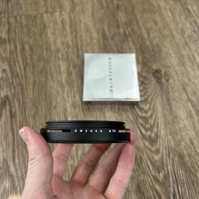 Hasselblad Lens Mount Ring Adapter Pro Shade bay 40687 Top Mint - Image 1 of 4