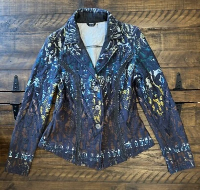 Chaqueta de tela delantera con botones Kaktus en azul marino patrón de mármol multicolor | Pequeña Foto 1 de 4