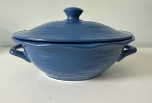 Corningware Creations Stoneware Blue 2Qt. 2 quart 1.9L Oval Casserole Dish & Lid - Picture 1 of 10