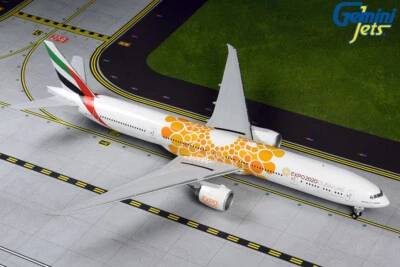 GEMINI EMIRATES BOEING 777-300ER NARANJA EXPO 2020 1:200 G2UAE800 EN STOCK Foto 1 de 3