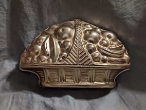 Mirro Copper Color "Fruit Basket" Gelatin Mold/Hanging Wall Decoration PRE-OWNED - Picture 1 of 15