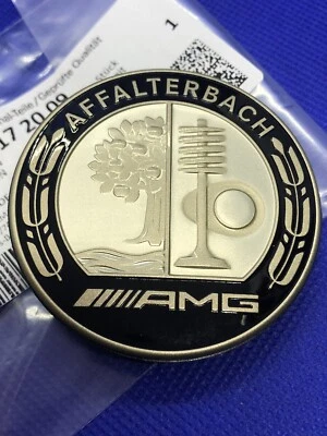 Logo MERCEDES AMG Cofano Anteriore Stemma Colore Oro Edizione Edition Originale - Immagine 1 di 4
