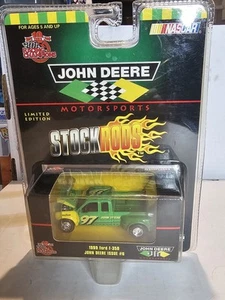 Racing Champions 1999 Ford F350 John Deere Ausgabe #6 Maßstab 1:64 - Bild 1 von 4