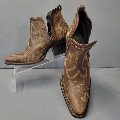 Myra Boots Womens Size 6 Brown Western Cowgirl Leather Ankle Booties Snip Toe - Image 1 of 4
