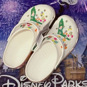 Disney Parks 50th Anniversary 2022 Vault Collection Luftballons Crocs - Erwachsene M7/W9 - Bild 1 von 11