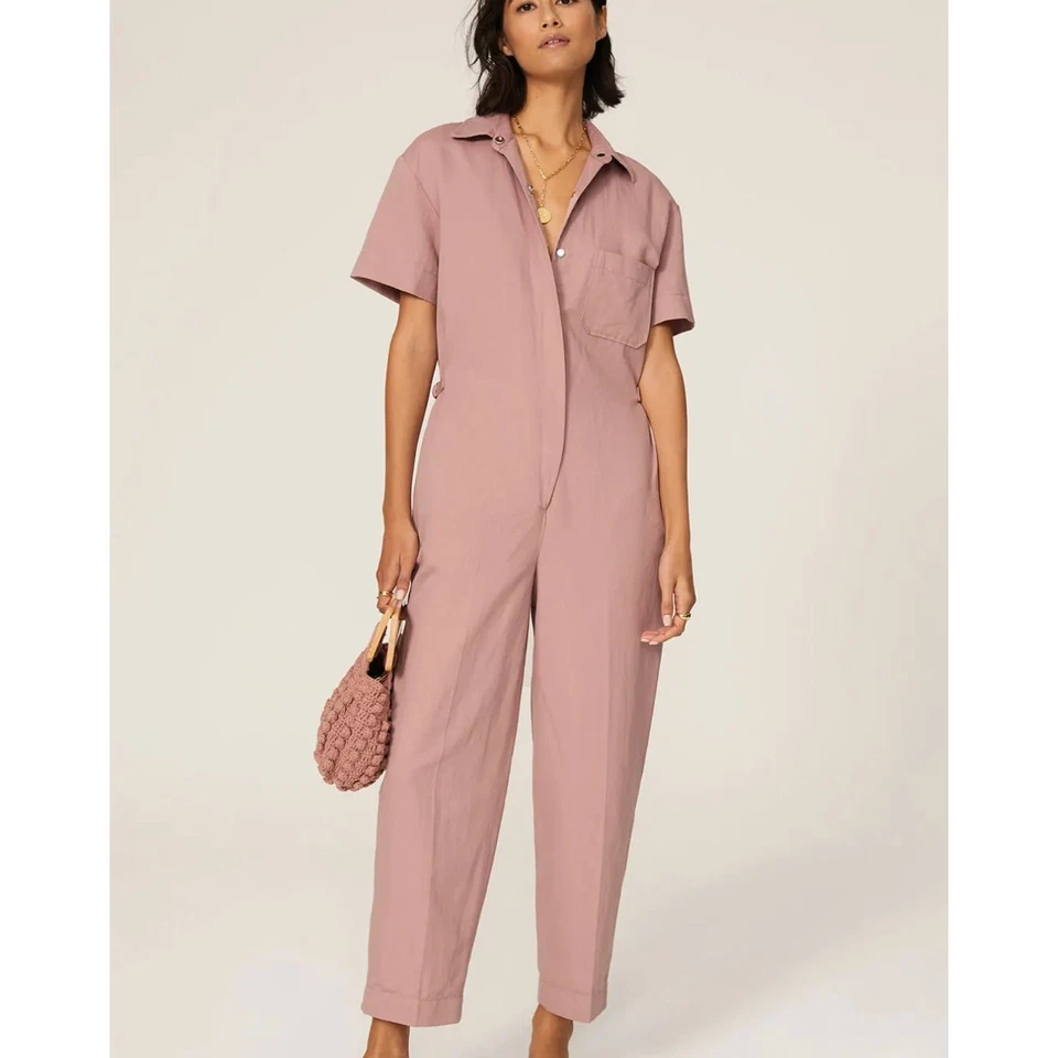 Mono utilitario Club Monaco rosa manga corta TALLA 2 relajado $249 Foto 1 de 4