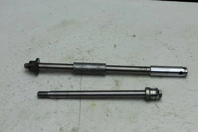 Yamaha XV700 1986 Virago (#387) eje delantero trasero llanta pivote perno Foto 1 de 4