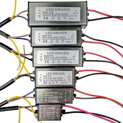 LED 12V 32V Light Chip Driver 10/20/30/50/100W COB Transformer Power Floodlight - Image 1 of 4