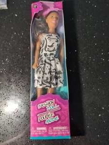 Fashion Doll Poupee Mode - New In Box Girls - Picture 1 of 4