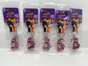 Lego Movie 2 Keychains: Sweet Mayhem Lot of 5 New Sealed Kids Backpack Rubber - Picture 1 of 12