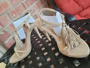 DOLCE VITA Soft Nude Suede Platform Sandal with Tassel SZ 8.5 - Picture 1 of 8